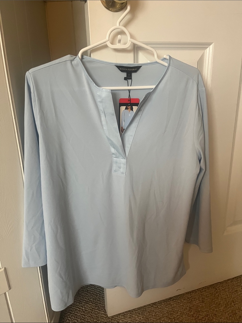 Banana Republic women’s shirt